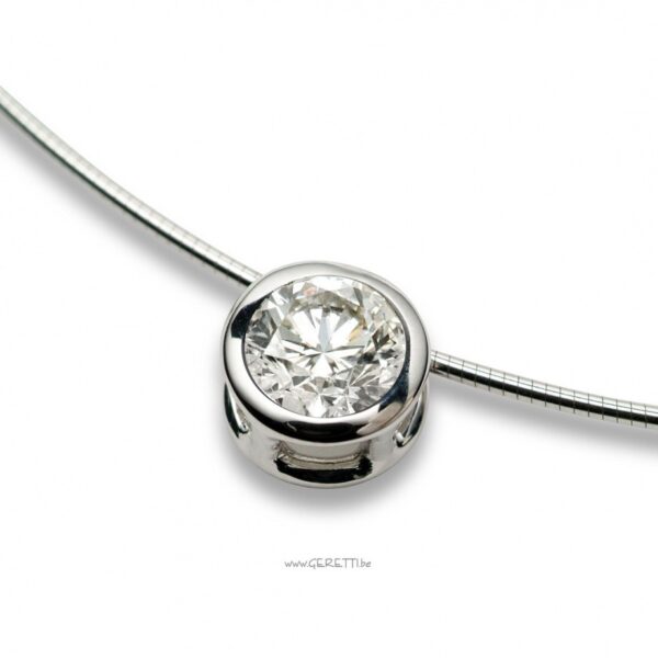 Diamond pendant Solitaire 0.91 carat, F VS2